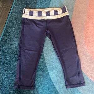 🍋 Lululemon Cropped Leggings